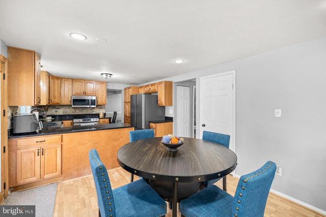 8274 RAINDROP WAY, Springfield, VA 22153