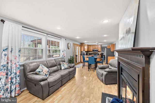 8274 RAINDROP WAY, Springfield, VA 22153