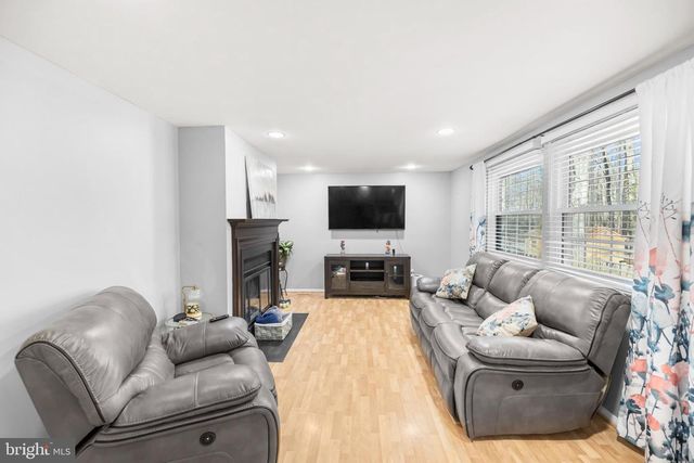 8274 RAINDROP WAY, Springfield, VA 22153