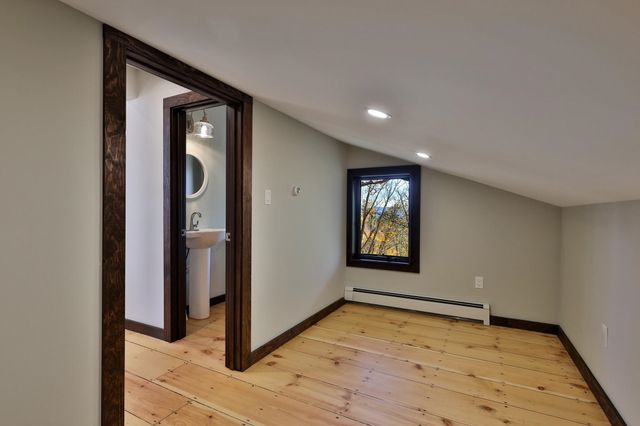 1114 Hawk Mountain Road, Pittsfield, VT 05762