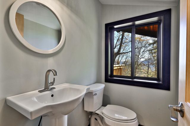 1114 Hawk Mountain Road, Pittsfield, VT 05762