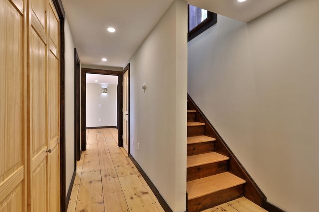 1114 Hawk Mountain Road, Pittsfield, VT 05762