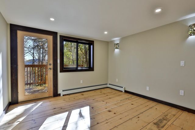 1114 Hawk Mountain Road, Pittsfield, VT 05762