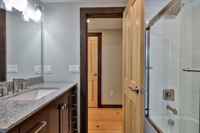 1114 Hawk Mountain Road, Pittsfield, VT 05762