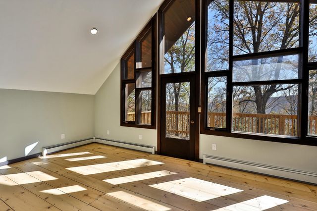 1114 Hawk Mountain Road, Pittsfield, VT 05762