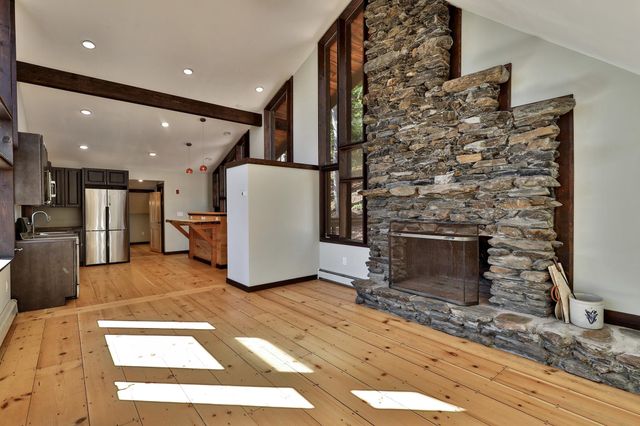 1114 Hawk Mountain Road, Pittsfield, VT 05762