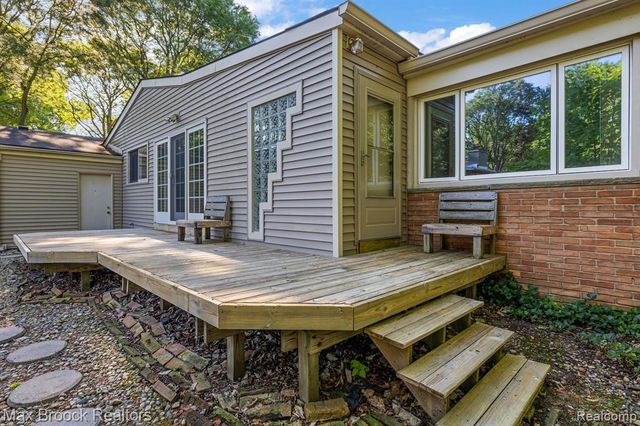966 Woodlea Street, Birmingham, MI 48009