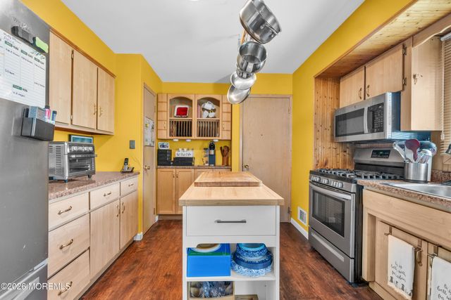 981 Hyson Road, Jackson, NJ 08527