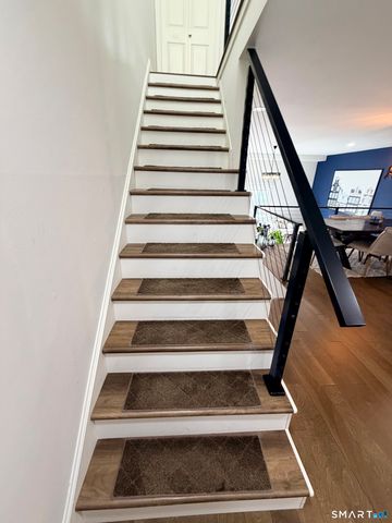 235 Brittany Farms Road APT G, New Britain, CT 06053