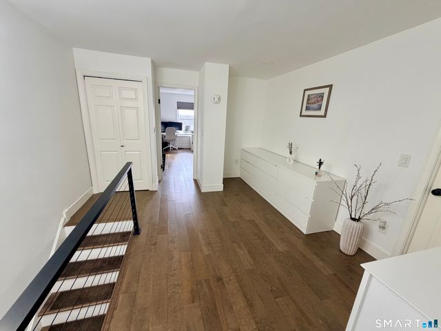 235 Brittany Farms Road APT G, New Britain, CT 06053