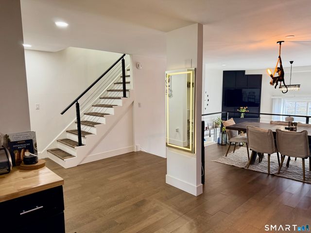 235 Brittany Farms Road APT G, New Britain, CT 06053