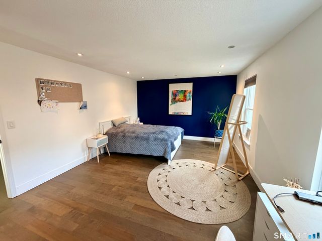 235 Brittany Farms Road APT G, New Britain, CT 06053