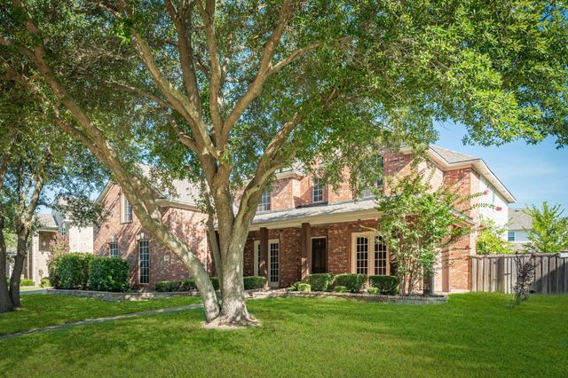205 Creekside Drive, Murphy, TX 75094