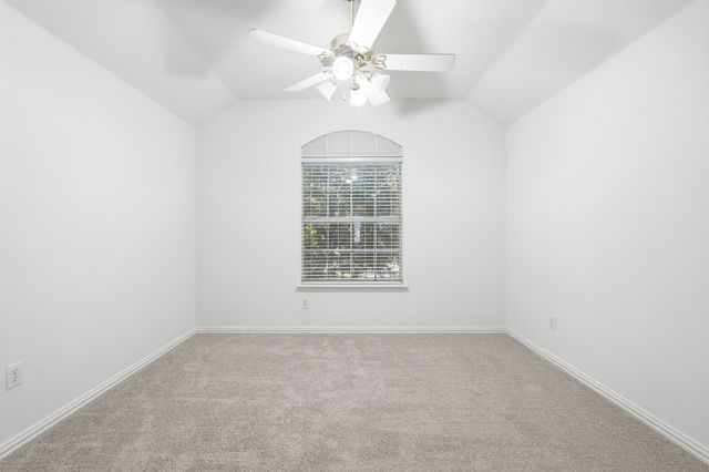 205 Creekside Drive, Murphy, TX 75094