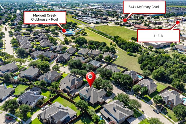 205 Creekside Drive, Murphy, TX 75094