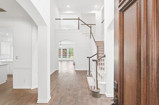 205 Creekside Drive, Murphy, TX 75094