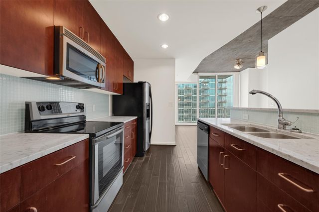 5925 Almeda Road 12308, Houston, TX 77004