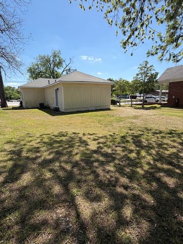 710 12th Street, Phenix City, AL 36867
