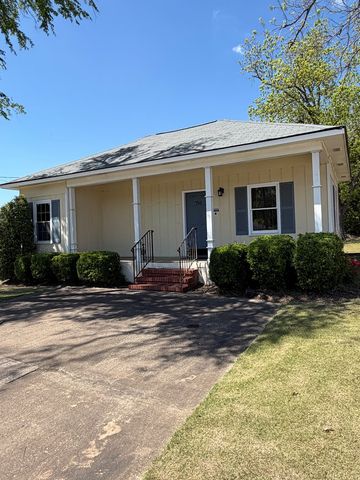 710 12th Street, Phenix City, AL 36867