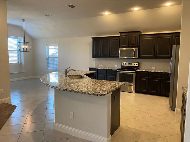 282 Hilltop Drive, Justin, TX 76247