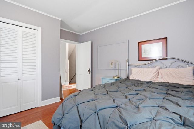 333 E 1ST AVE, Charles Town, WV 25414