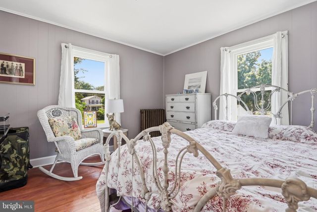 333 E 1ST AVE, Charles Town, WV 25414