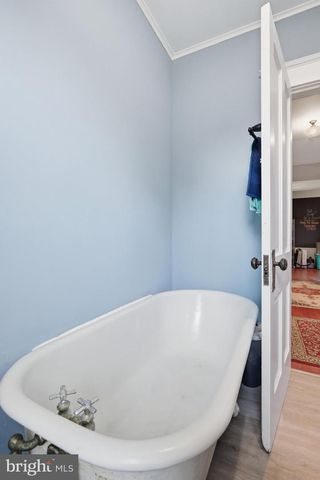 333 E 1ST AVE, Charles Town, WV 25414