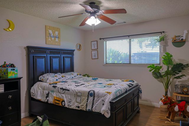 8521 Rd 256, Terra Bella, CA 93270