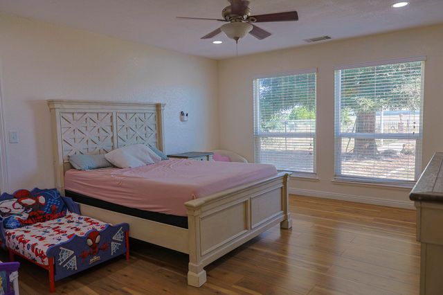 8521 Rd 256, Terra Bella, CA 93270