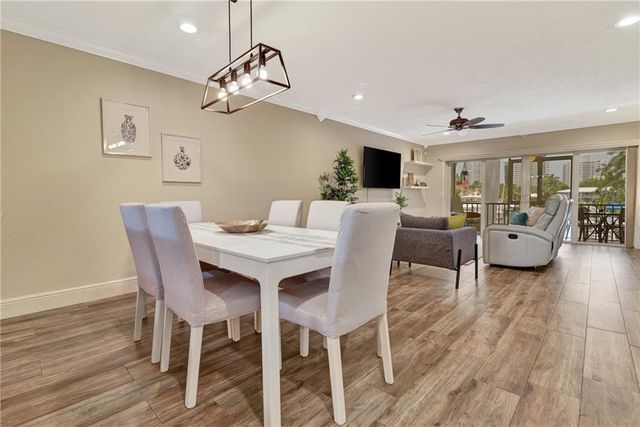 3201 NE 36th Street 17, Fort Lauderdale, FL 33308