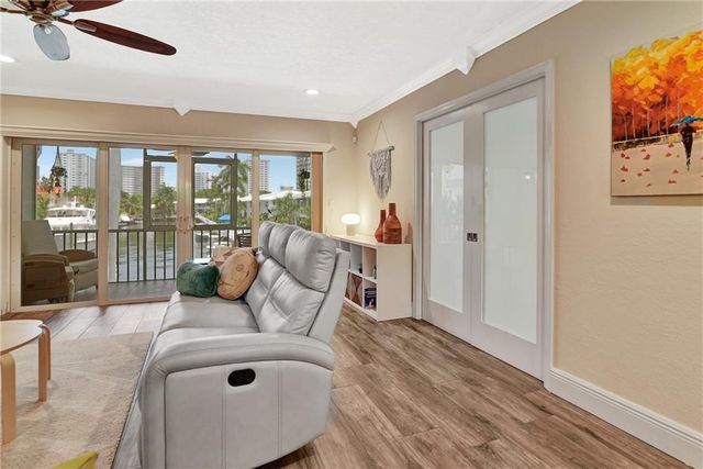 3201 NE 36th Street 17, Fort Lauderdale, FL 33308