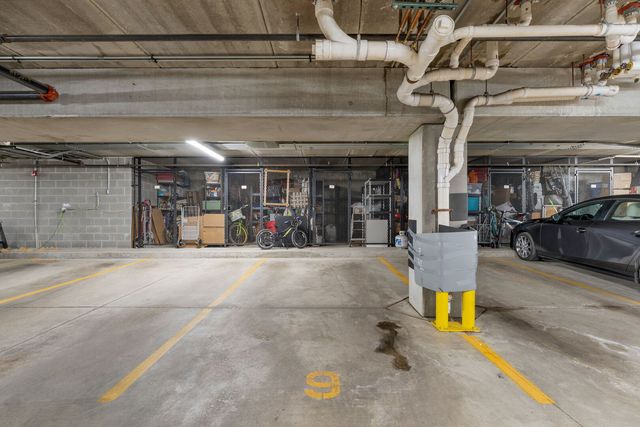 140 N Euclid Avenue 303, Oak Park, IL 60302