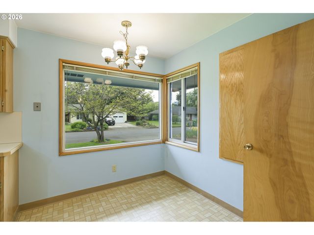 6908 TENNESSEE Ln, Vancouver, WA 98664