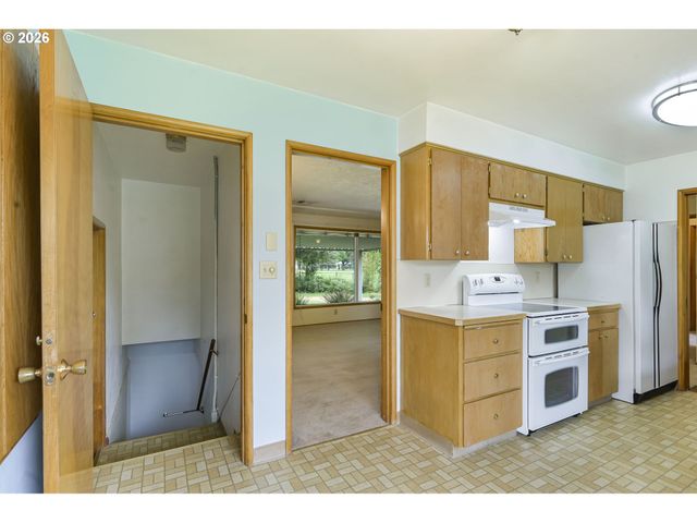 6908 TENNESSEE Ln, Vancouver, WA 98664