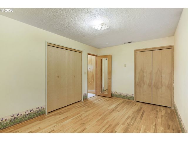 6908 TENNESSEE Ln, Vancouver, WA 98664