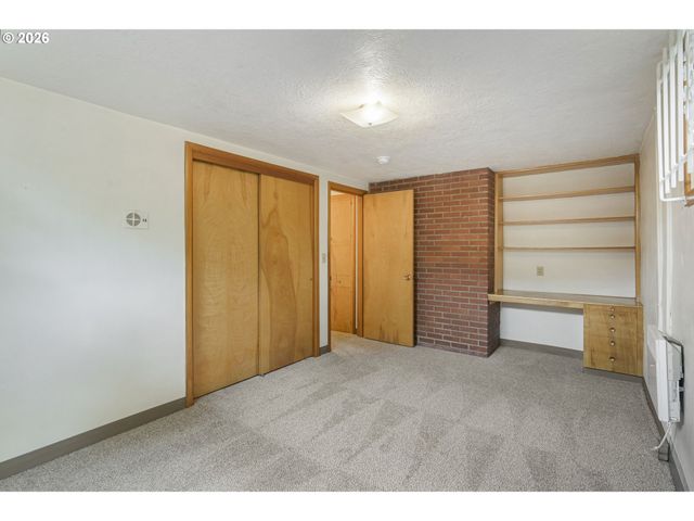 6908 TENNESSEE Ln, Vancouver, WA 98664