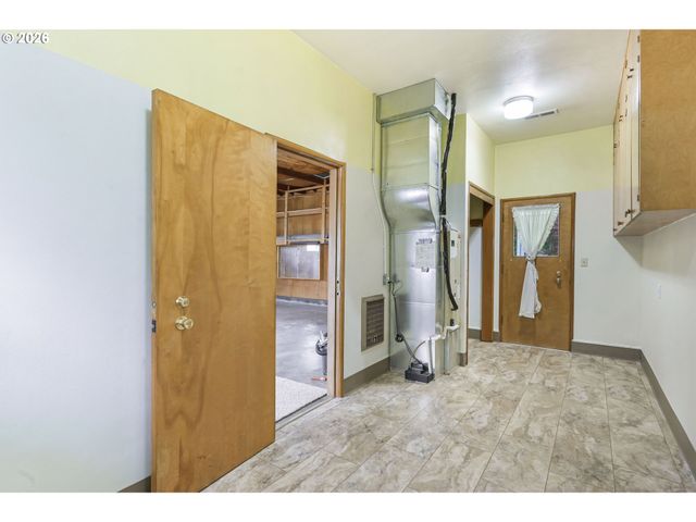 6908 TENNESSEE Ln, Vancouver, WA 98664