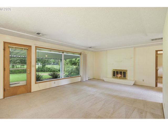 6908 TENNESSEE Ln, Vancouver, WA 98664