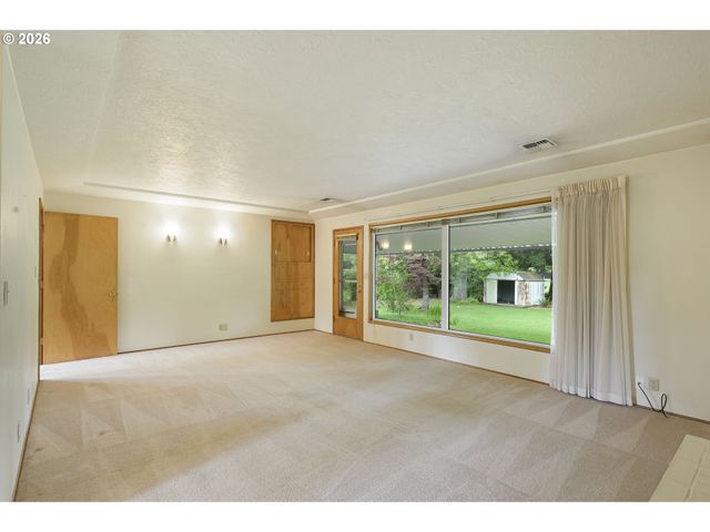 6908 TENNESSEE Ln, Vancouver, WA 98664