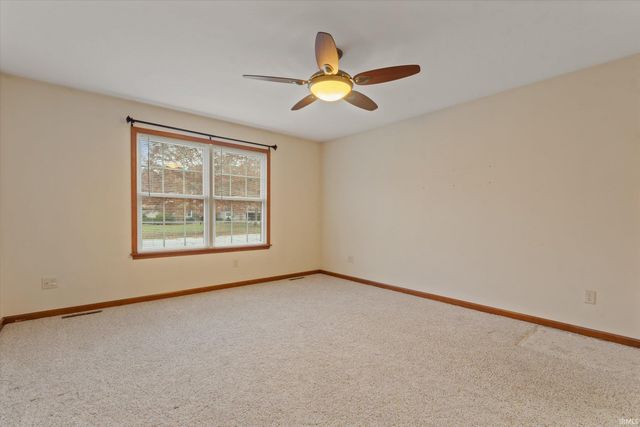 51864 Tall Pines Drive, Elkhart, IN 46514