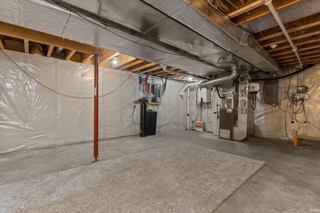 51864 Tall Pines Drive, Elkhart, IN 46514