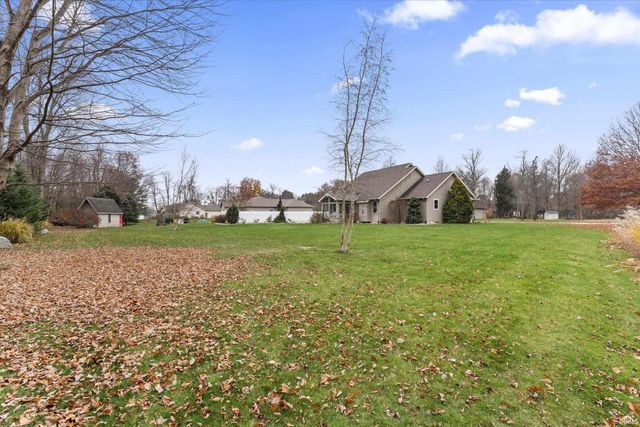 51864 Tall Pines Drive, Elkhart, IN 46514