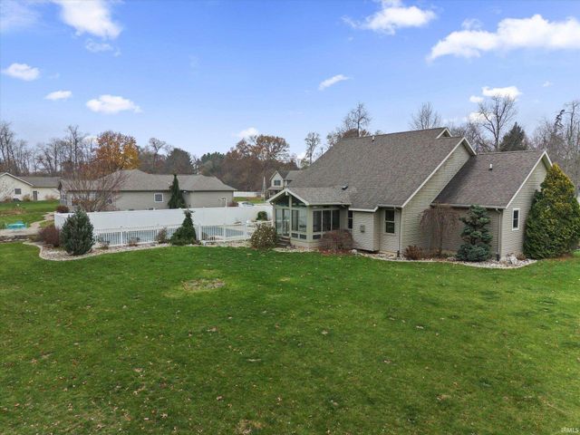 51864 Tall Pines Drive, Elkhart, IN 46514