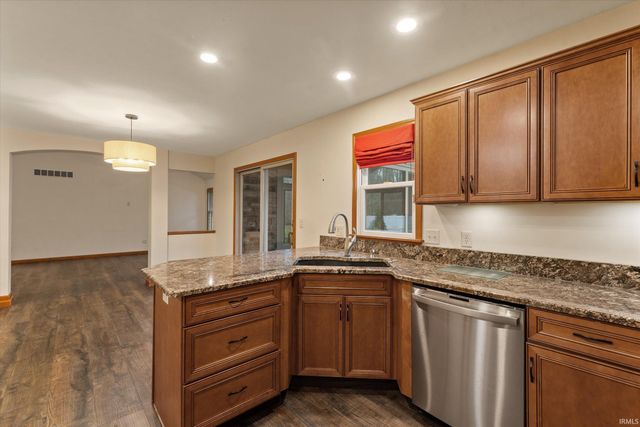 51864 Tall Pines Drive, Elkhart, IN 46514