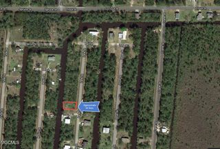 Lark Street, Bay Saint Louis, MS 39520