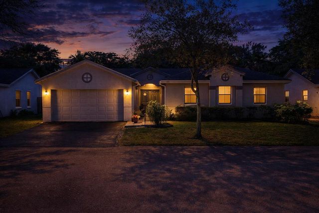 4846 NW 14th Street, Coconut Creek, FL 33063