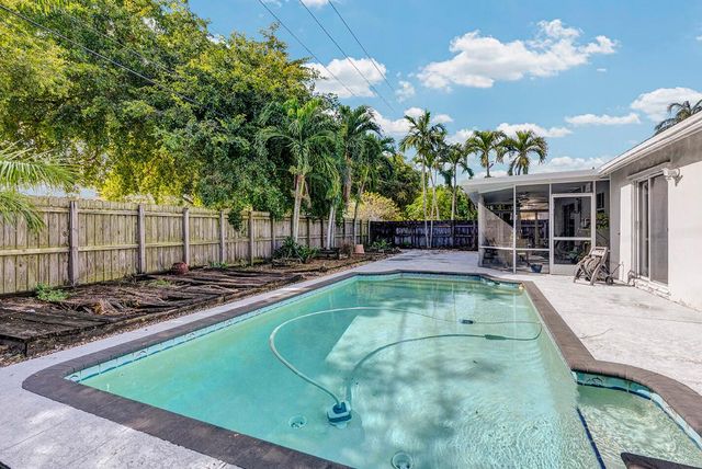 4846 NW 14th Street, Coconut Creek, FL 33063