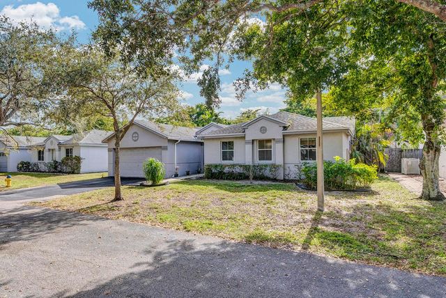 4846 NW 14th Street, Coconut Creek, FL 33063