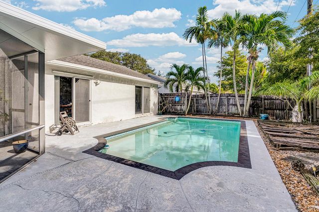 4846 NW 14th Street, Coconut Creek, FL 33063