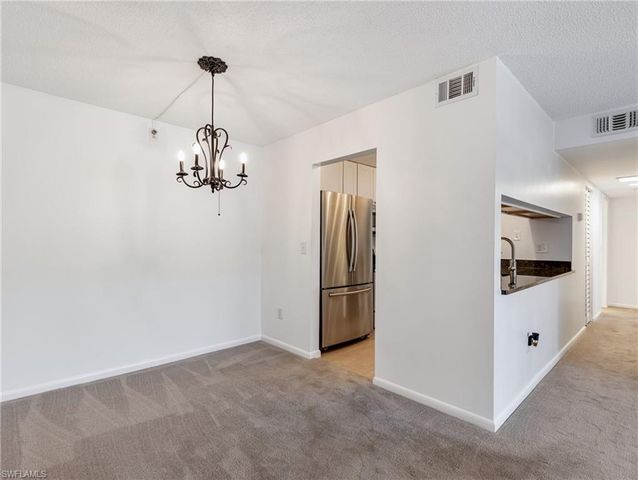 9540 Green Cypress LN 10-B2, Fort Myers, FL 33905